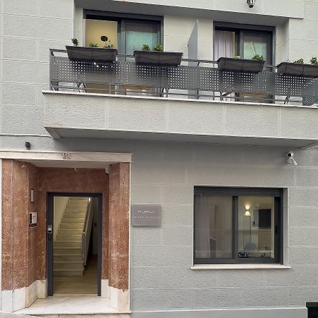 Phaedrus Living: The Nine Muses Clio Appartement Athene Buitenkant foto