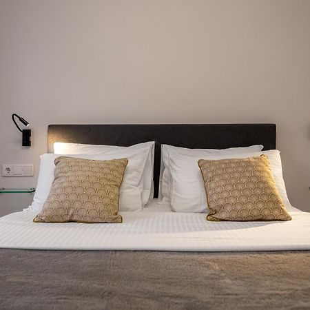 Phaedrus Living: The Nine Muses Clio Appartement Athene Buitenkant foto